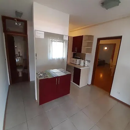 Apartmani Delas Pjescana Uvala Exterior photo