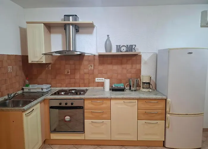 Apartmani Delas