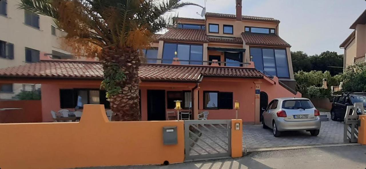 Apartmán Delas *