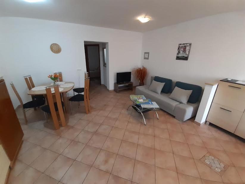 Delas Apartmán